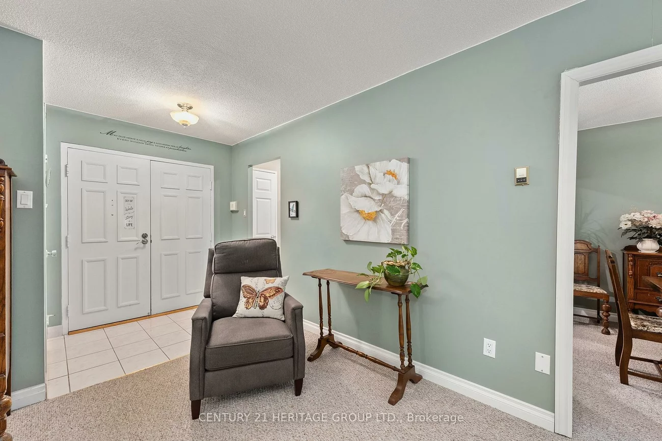 200, Holland, Bradford, Bradford West Gwillimbury