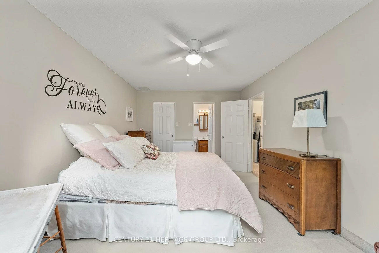 200, Holland, Bradford, Bradford West Gwillimbury