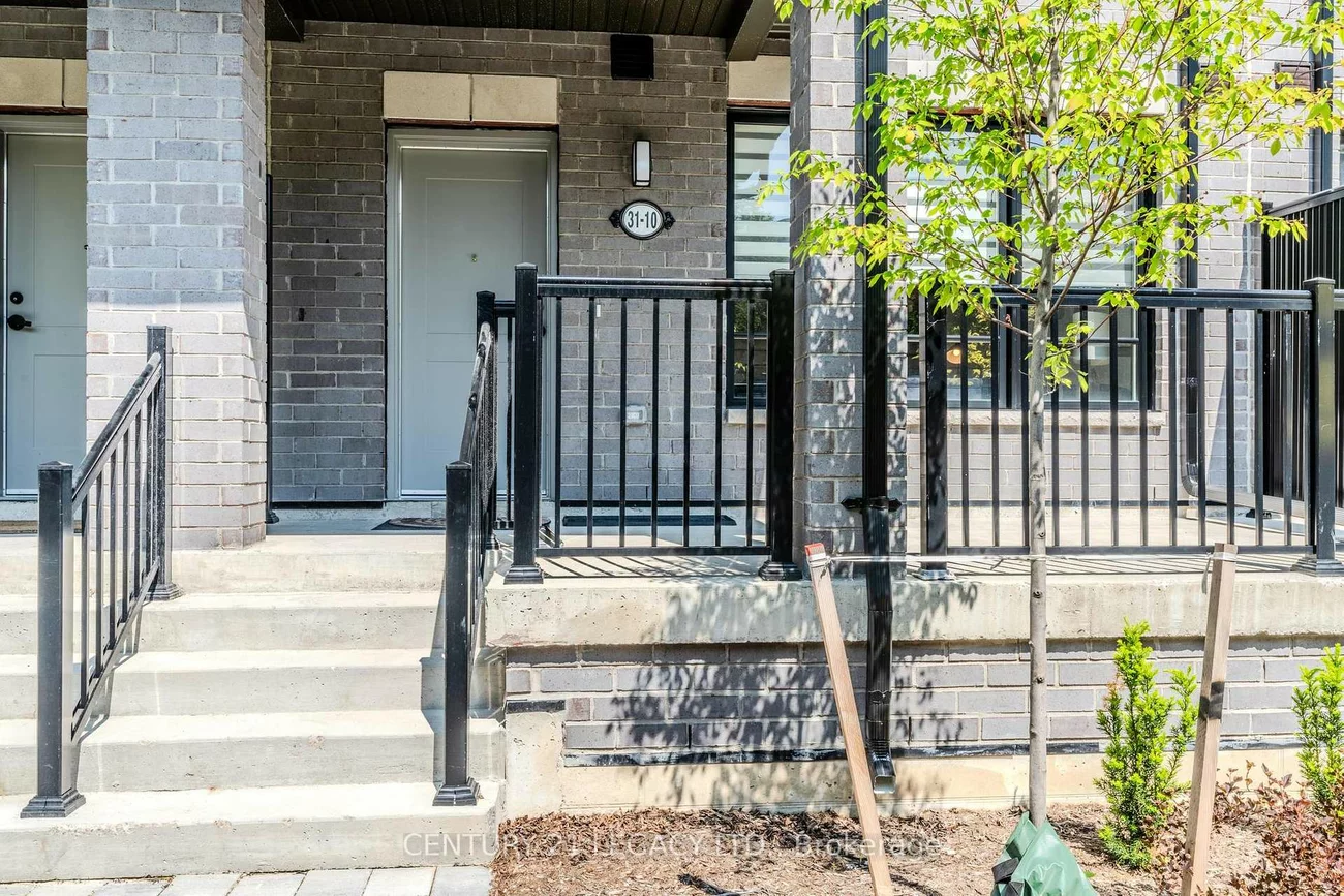 31, Baynes, Bradford, Bradford West Gwillimbury