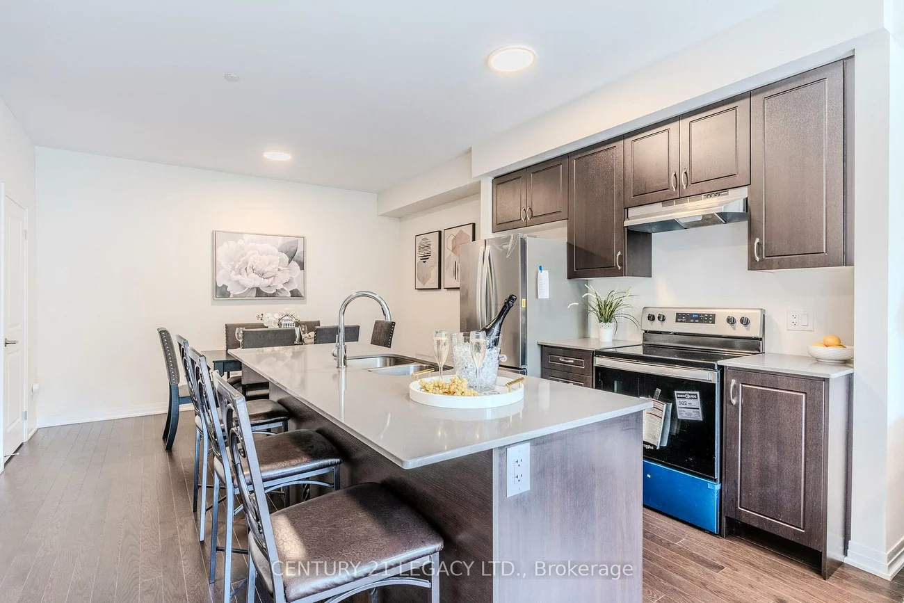 31, Baynes, Bradford, Bradford West Gwillimbury