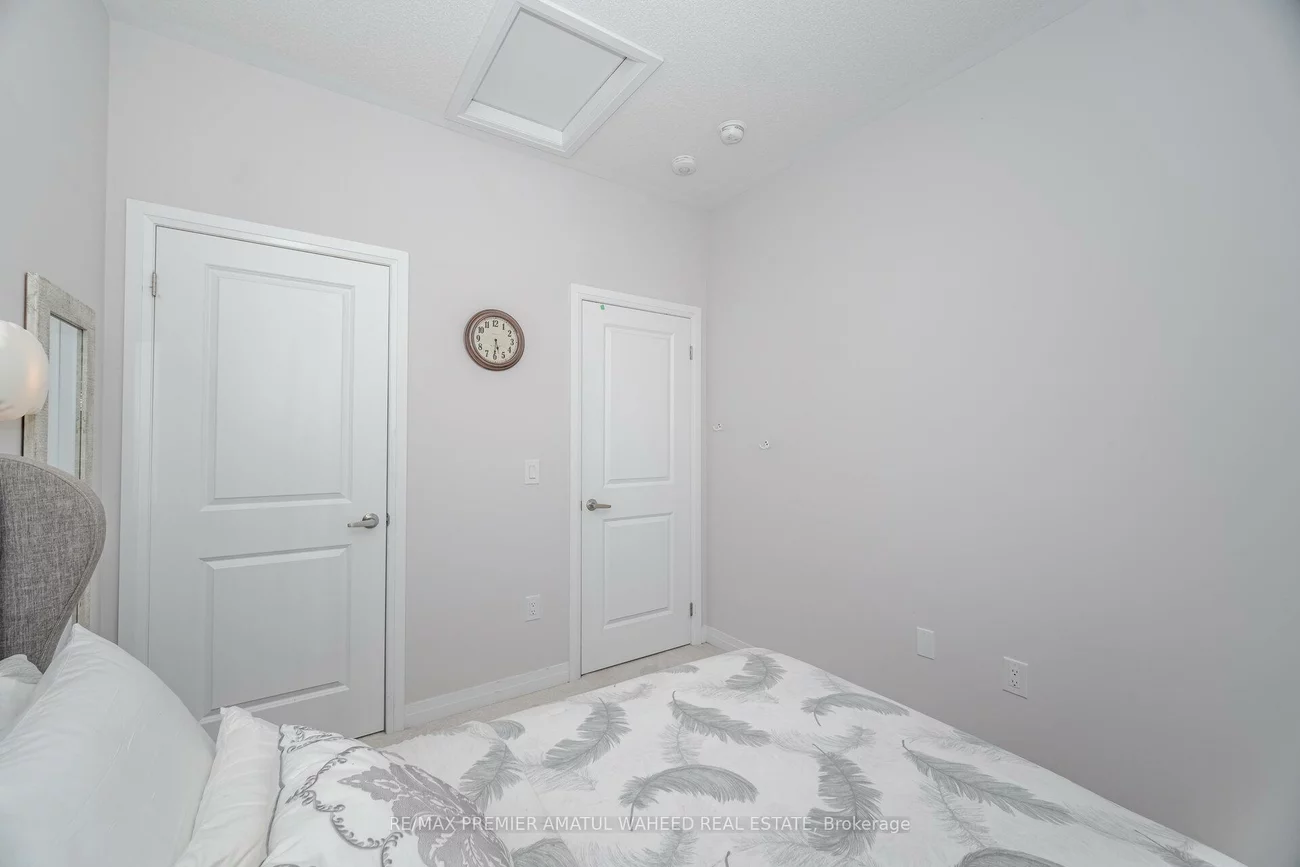220, Dissette, Bradford, Bradford West Gwillimbury