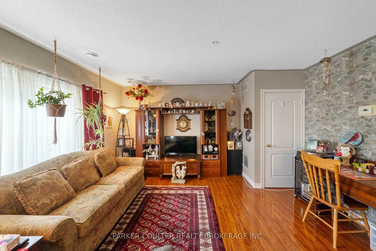 112, Simcoe, Bradford, Bradford West Gwillimbury