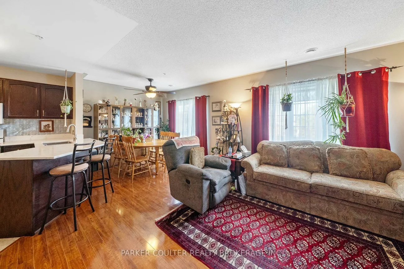 112, Simcoe, Bradford, Bradford West Gwillimbury
