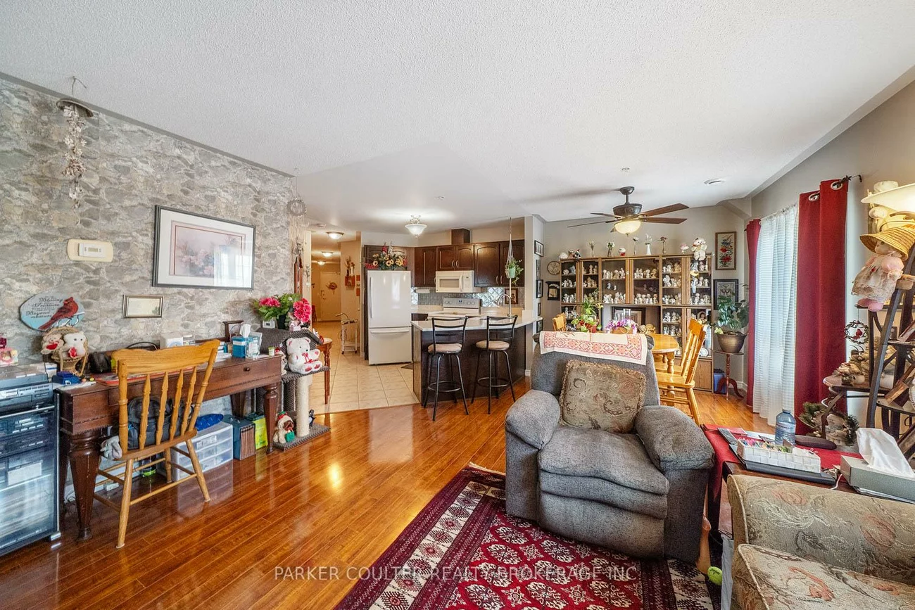 112, Simcoe, Bradford, Bradford West Gwillimbury