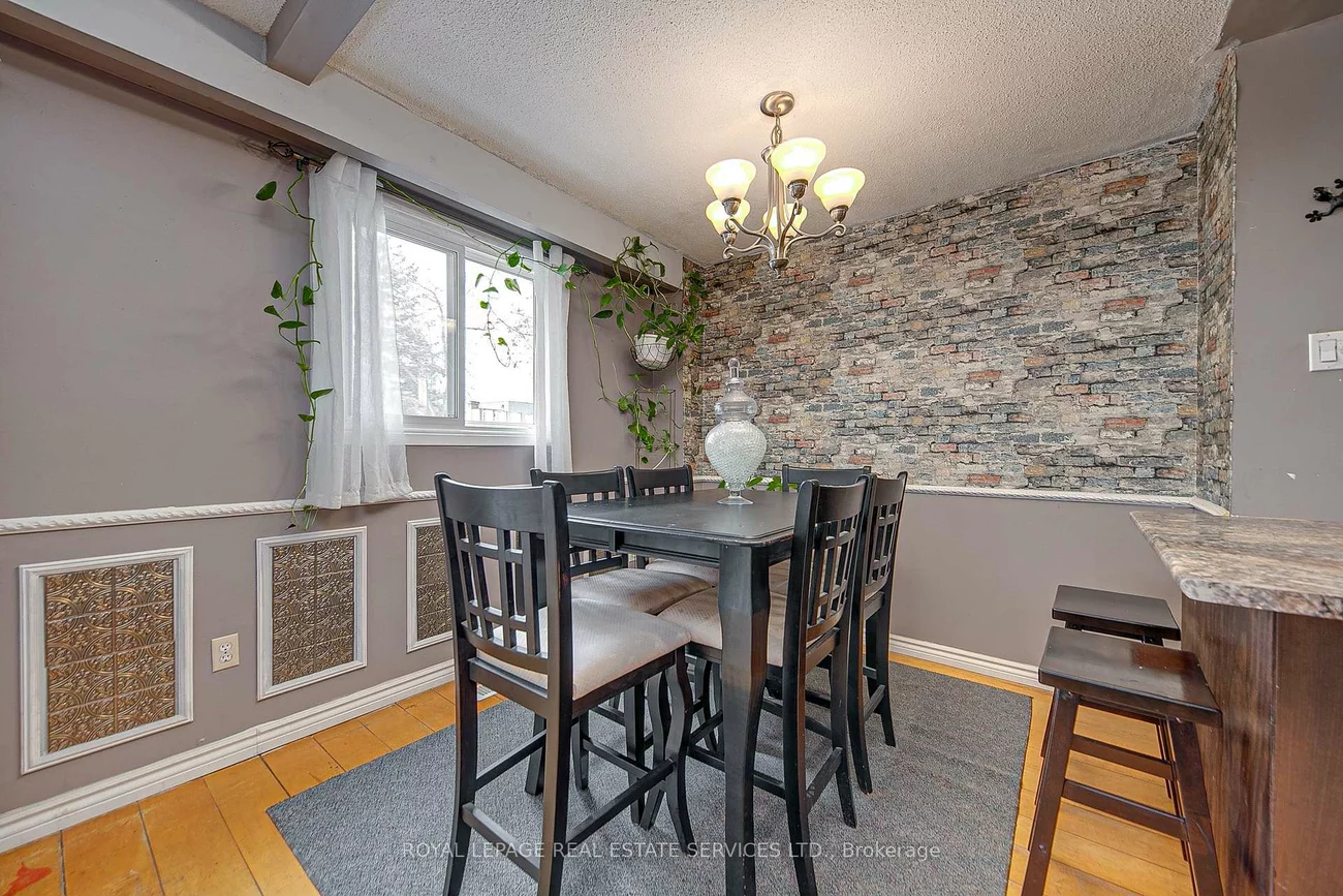 24, Deer Run, Bradford, Bradford West Gwillimbury