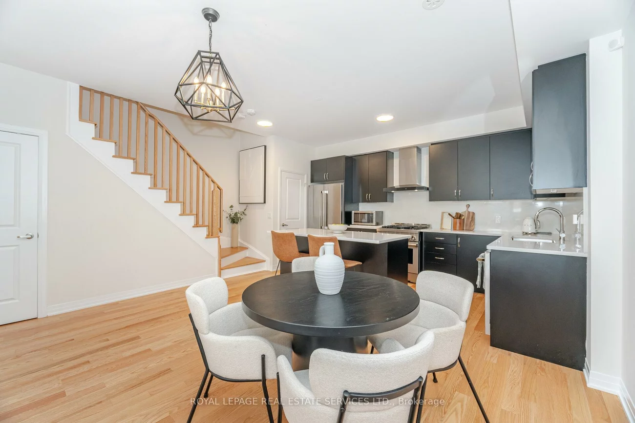 40, Baynes, Bradford, Bradford West Gwillimbury