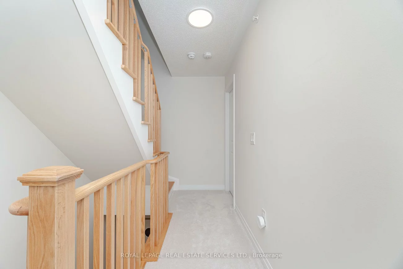 40, Baynes, Bradford, Bradford West Gwillimbury