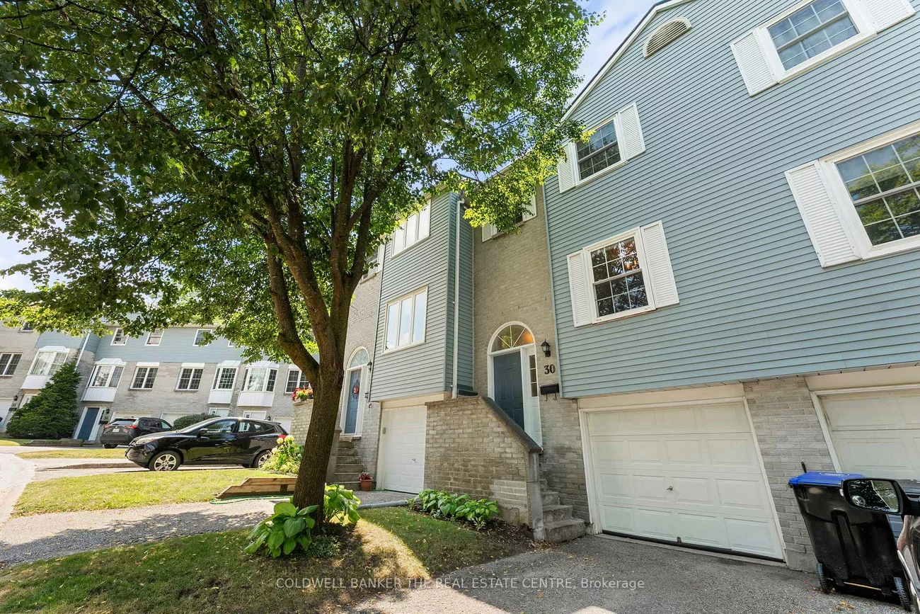 30, Harmony, Bradford, Bradford West Gwillimbury