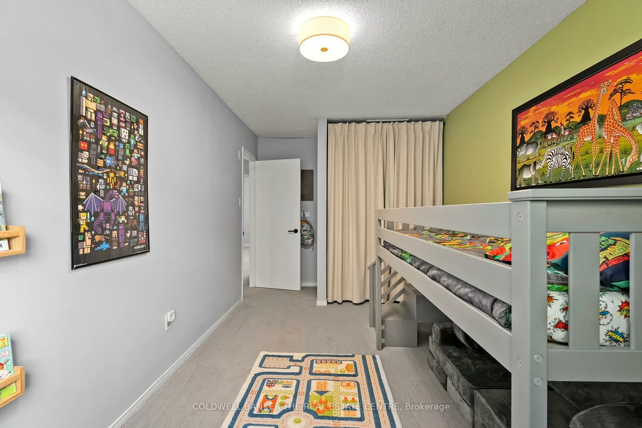 30, Harmony, Bradford, Bradford West Gwillimbury