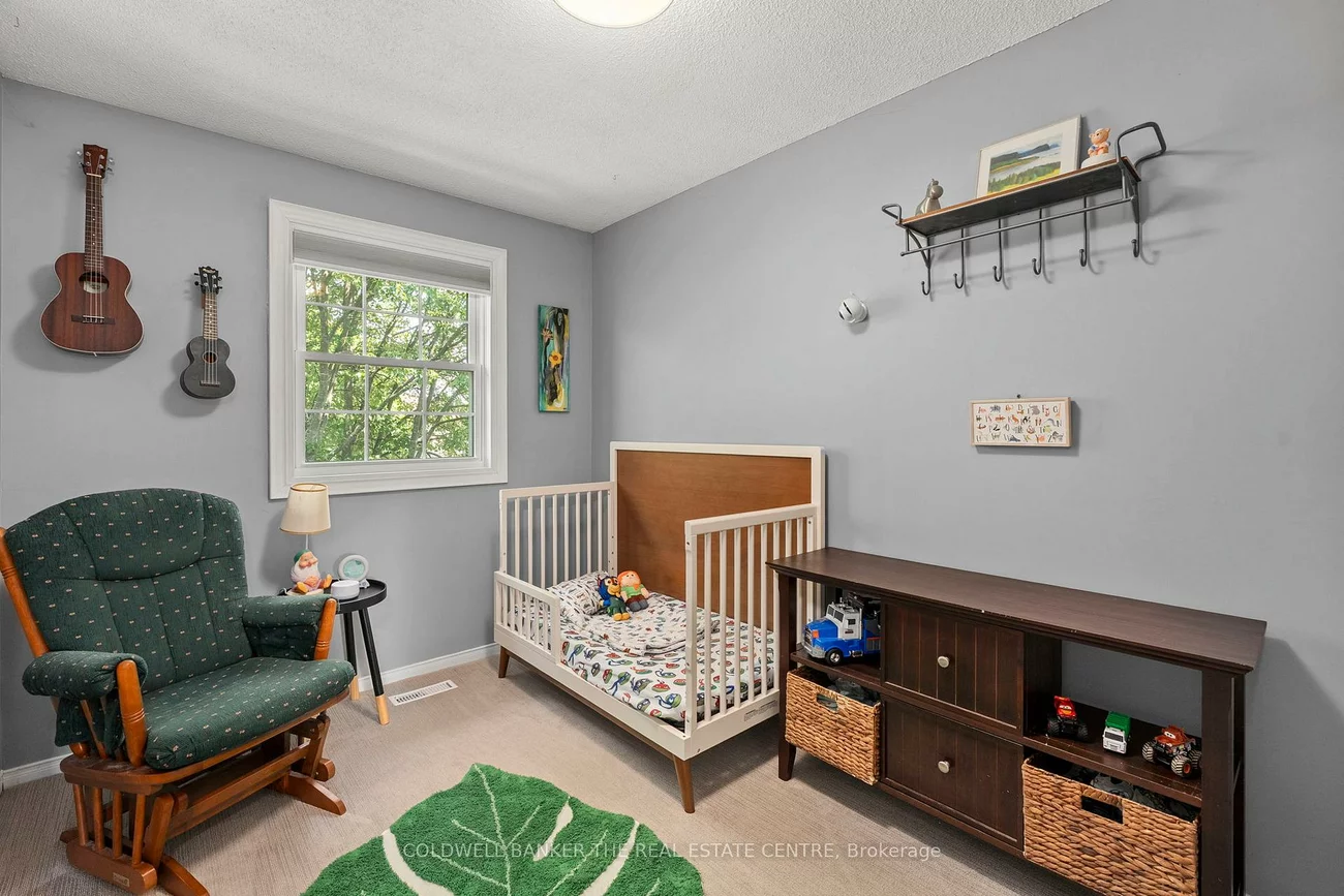 30, Harmony, Bradford, Bradford West Gwillimbury