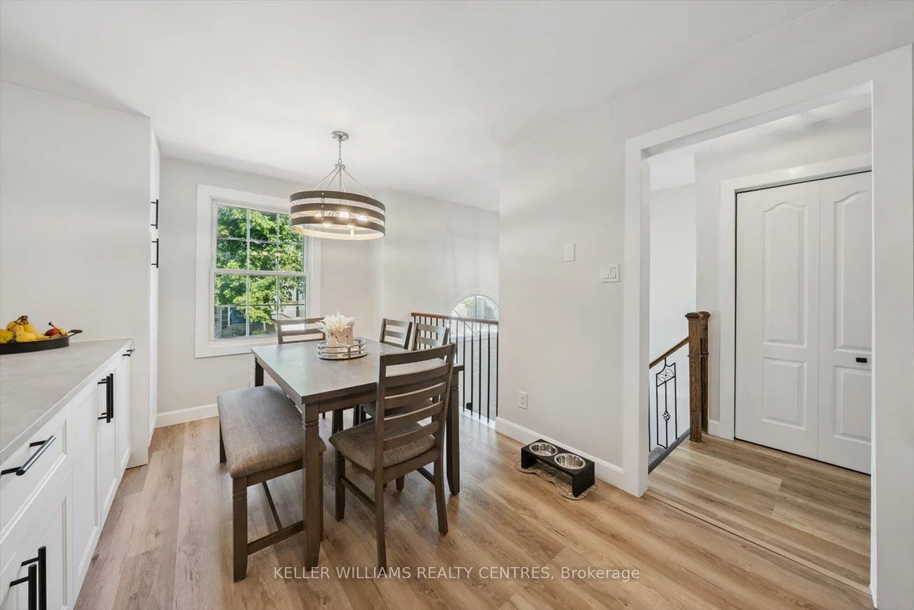 22, Harmony, Bradford, Bradford West Gwillimbury