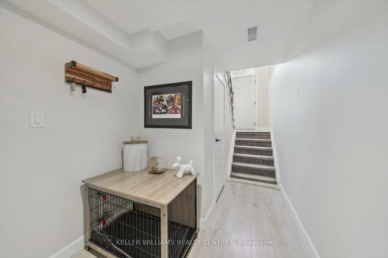 22, Harmony, Bradford, Bradford West Gwillimbury