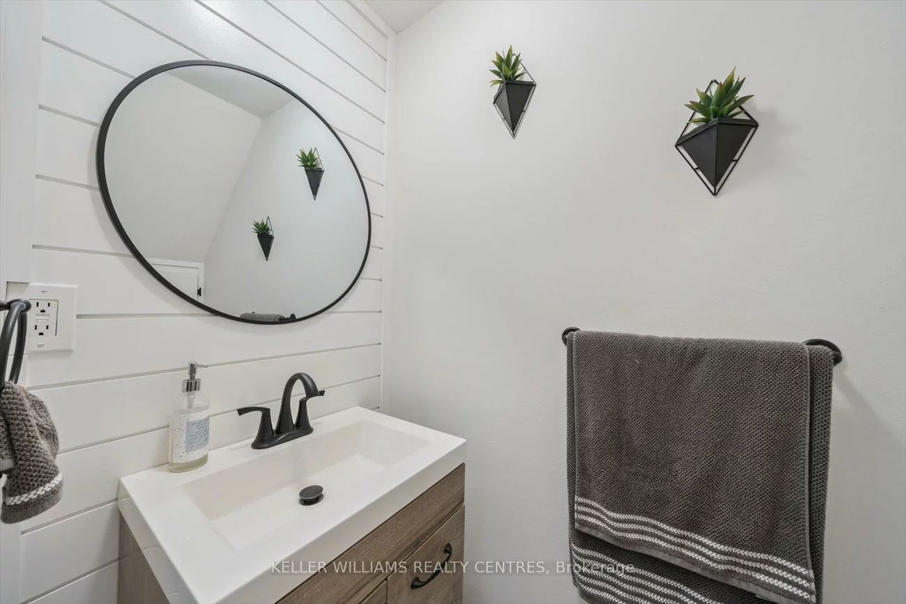 22, Harmony, Bradford, Bradford West Gwillimbury