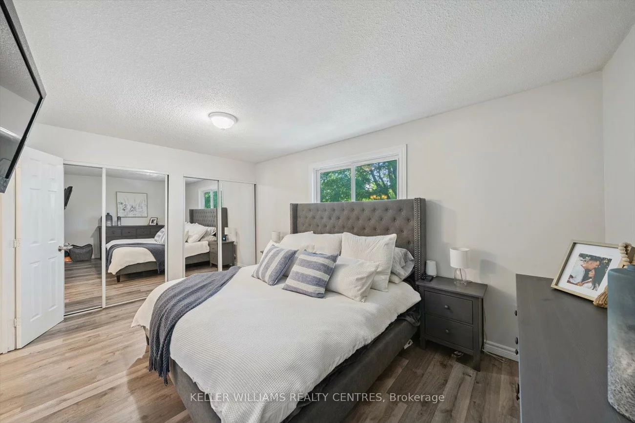 22, Harmony, Bradford, Bradford West Gwillimbury