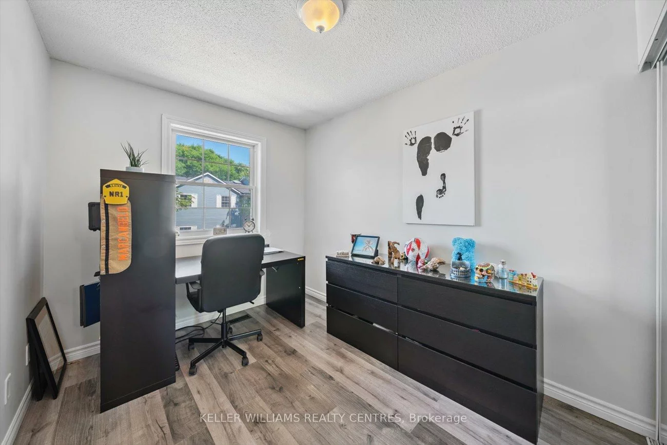 22, Harmony, Bradford, Bradford West Gwillimbury
