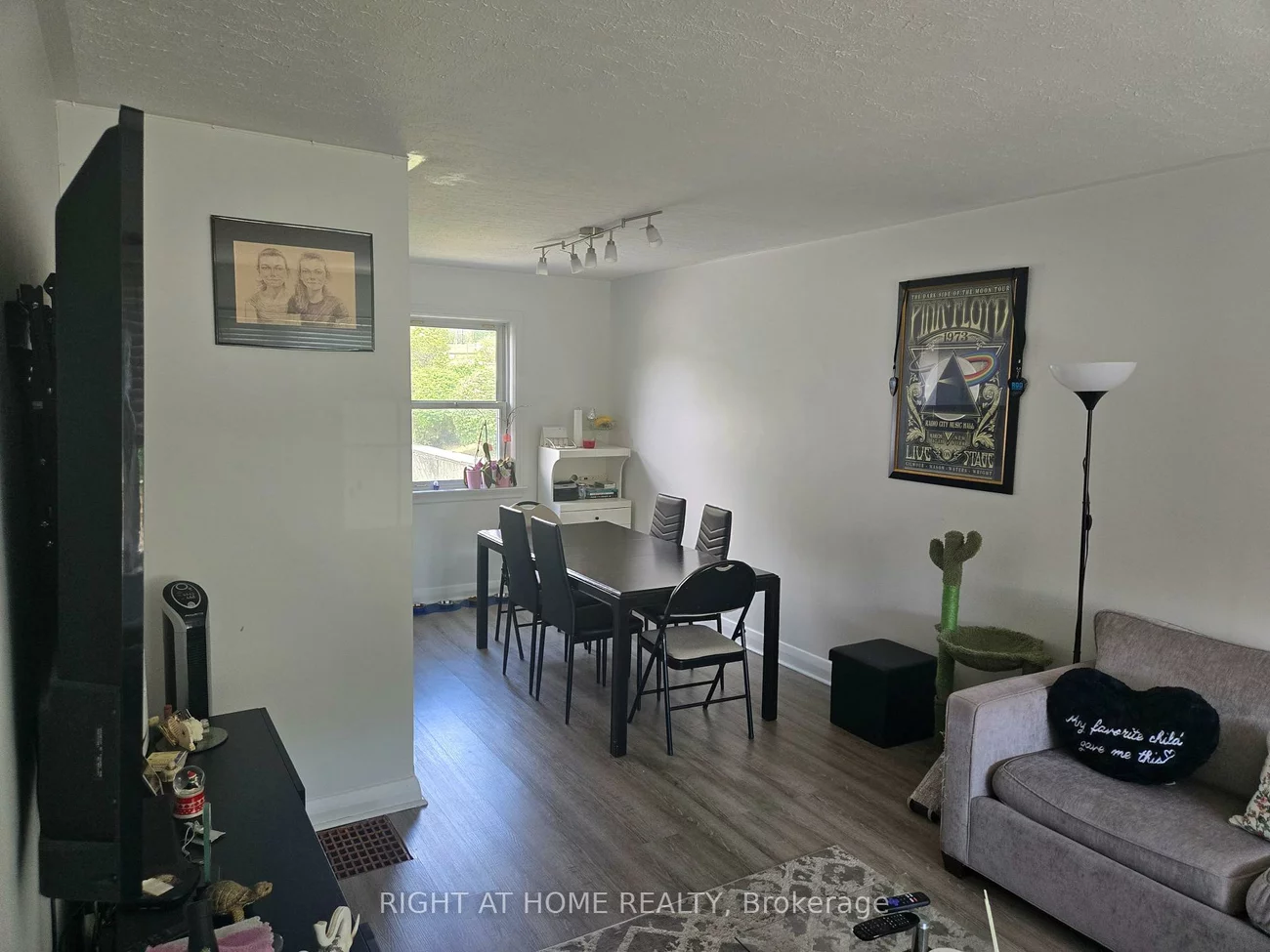 70, Baynes, Bradford, Bradford West Gwillimbury