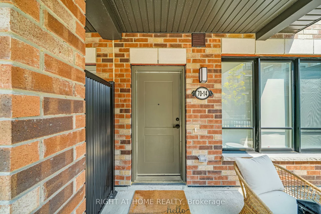 70, Baynes, Bradford, Bradford West Gwillimbury