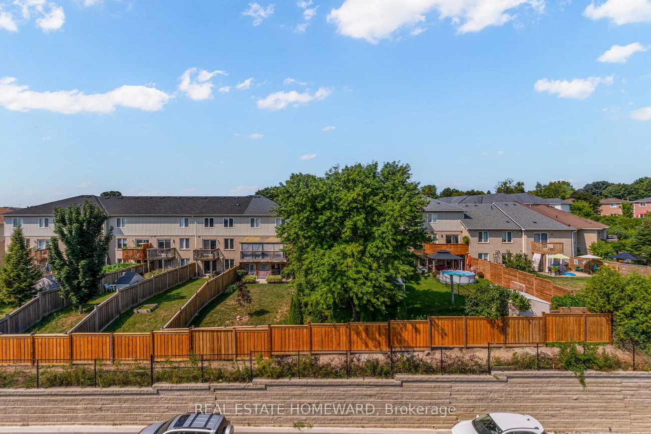 40, Baynes, Bradford, Bradford West Gwillimbury