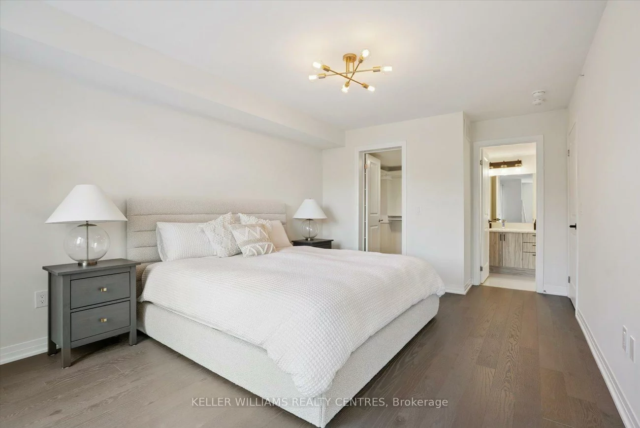 50, Baynes, Bradford, Bradford West Gwillimbury