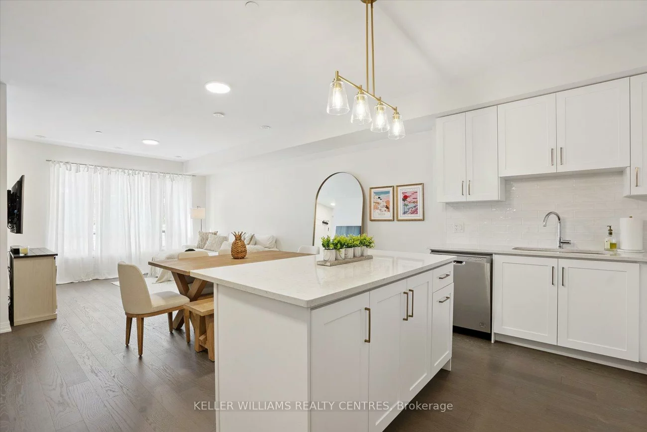 50, Baynes, Bradford, Bradford West Gwillimbury