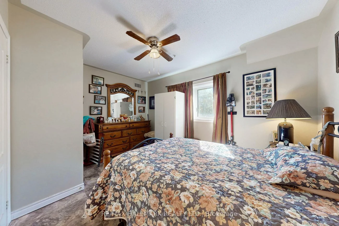 112, Simcoe, Bradford, Bradford West Gwillimbury