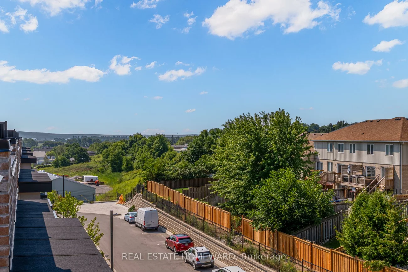 40, Baynes, Bradford, Bradford West Gwillimbury