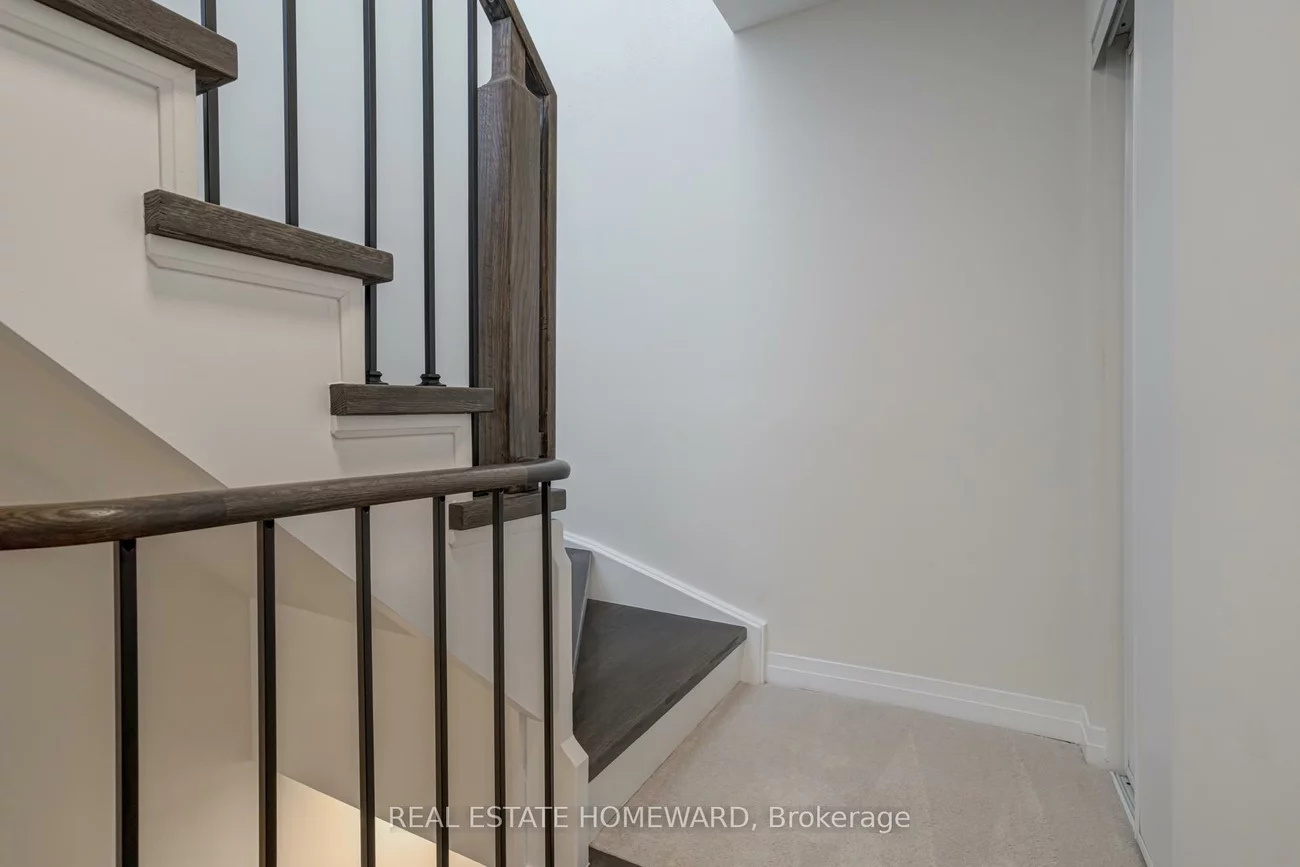 40, Baynes, Bradford, Bradford West Gwillimbury
