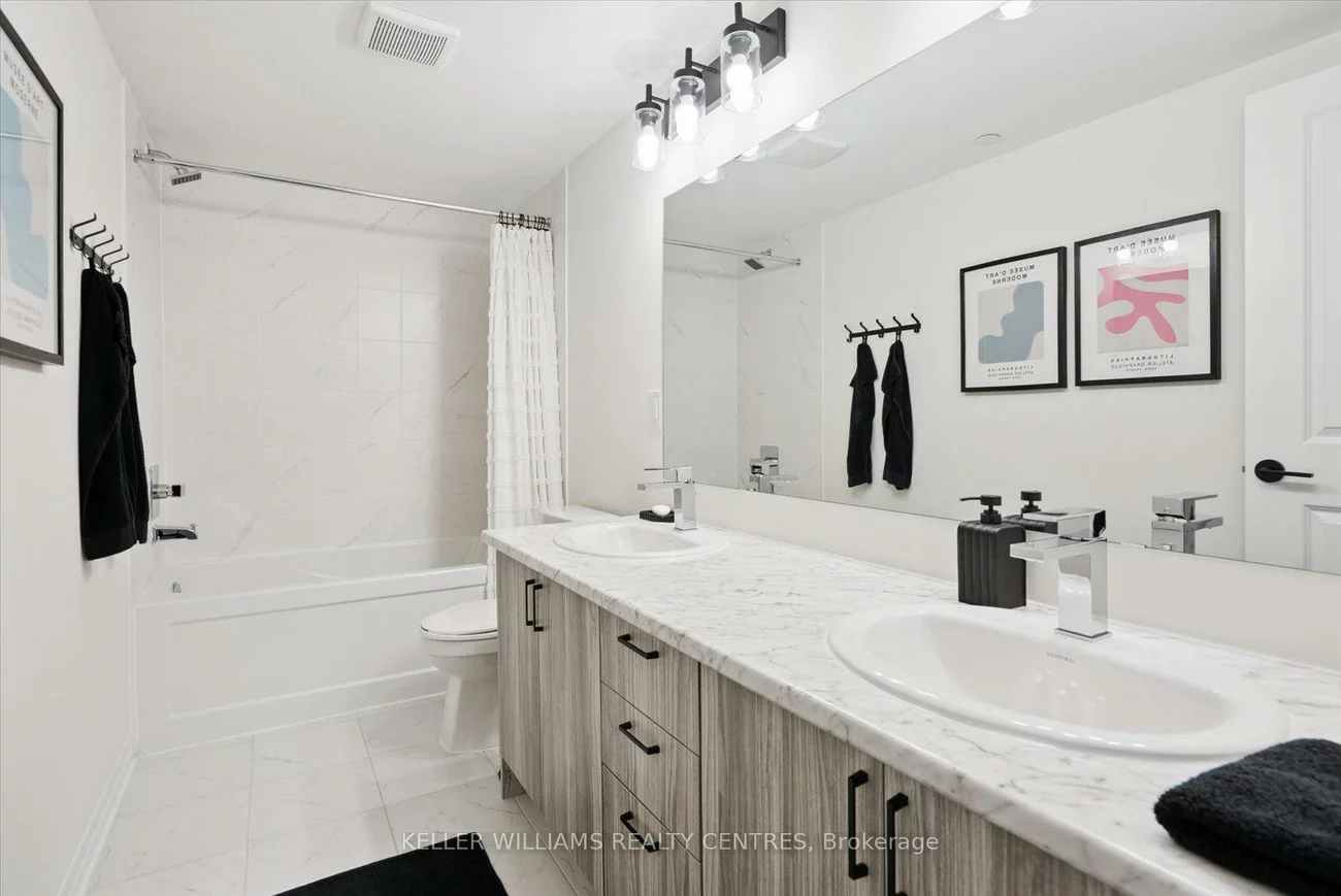 50, Baynes, Bradford, Bradford West Gwillimbury