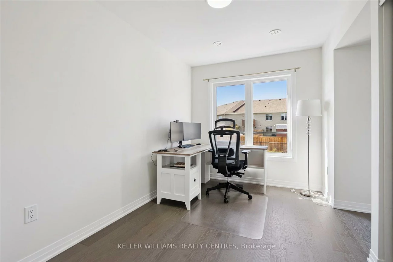 50, Baynes, Bradford, Bradford West Gwillimbury