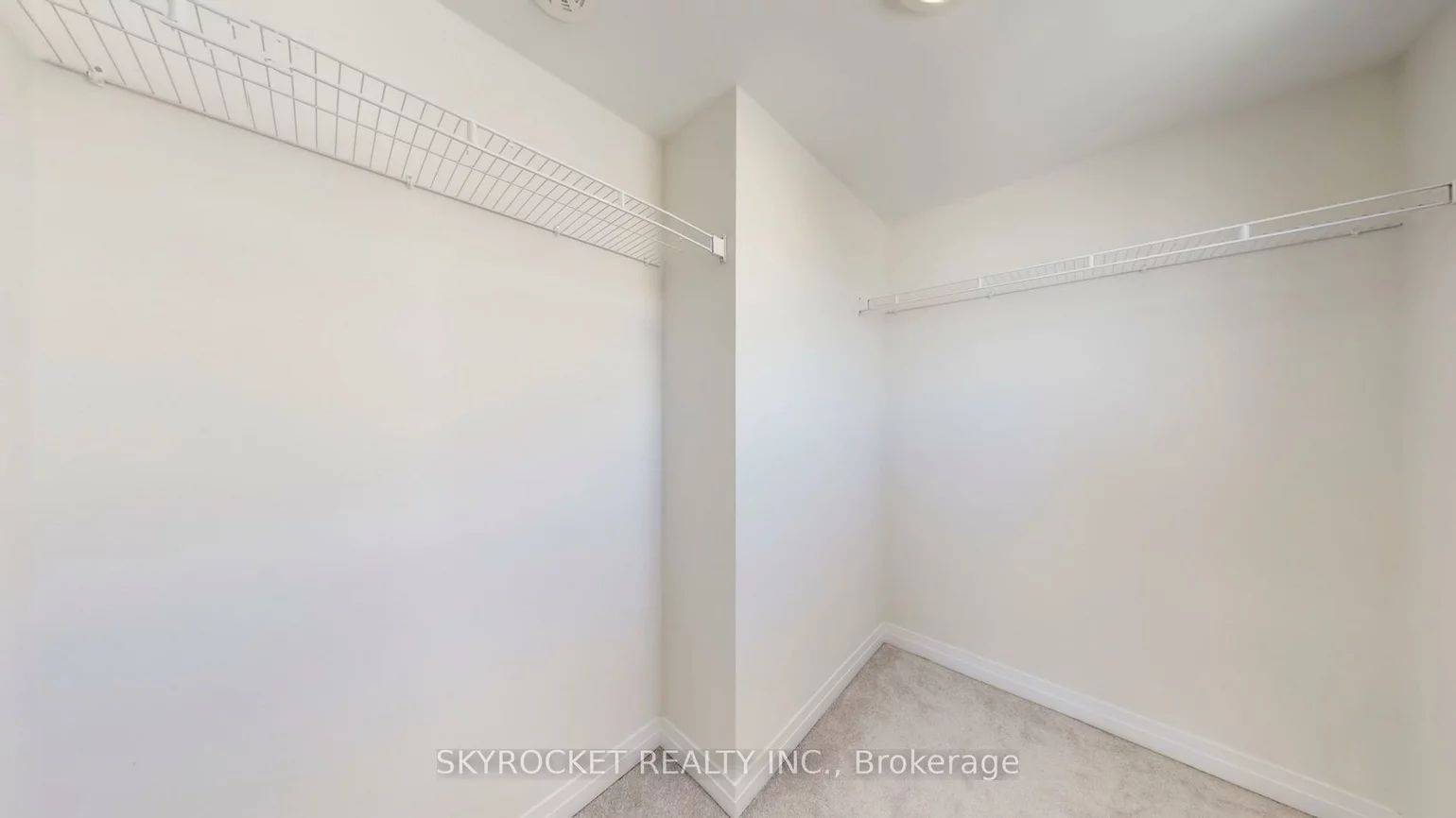 40, Baynes, Bradford, Bradford West Gwillimbury