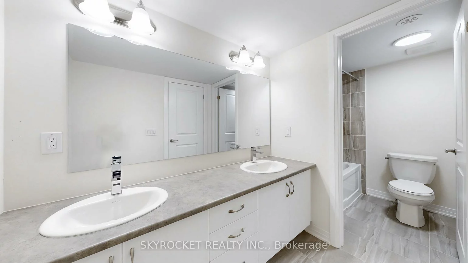 40, Baynes, Bradford, Bradford West Gwillimbury