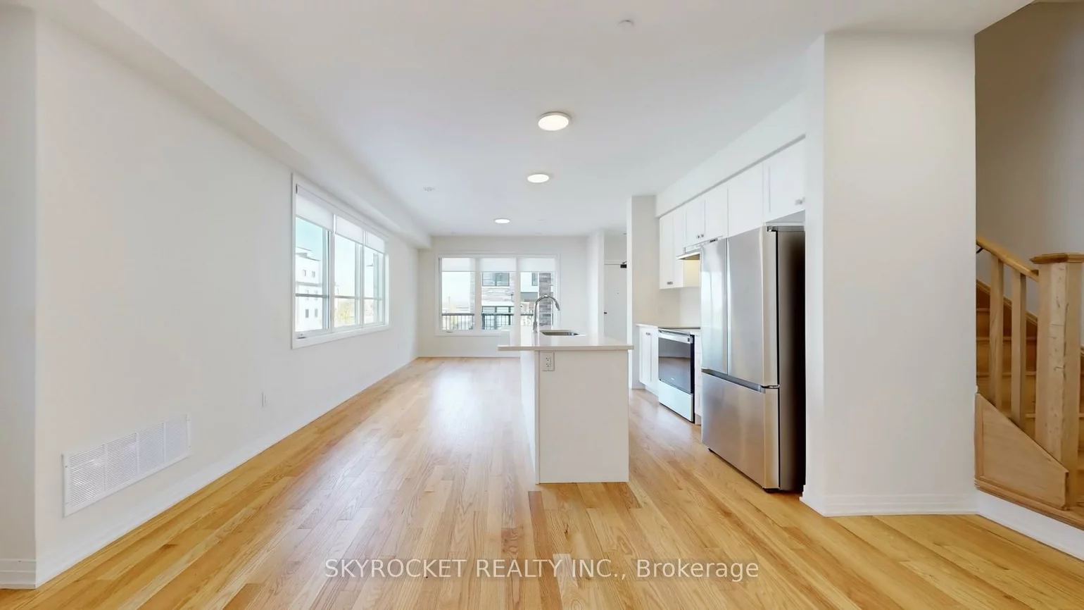 40, Baynes, Bradford, Bradford West Gwillimbury