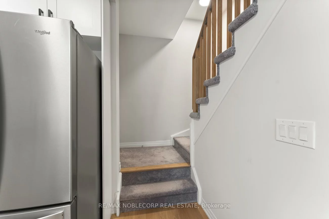 40, Baynes, Bradford, Bradford West Gwillimbury