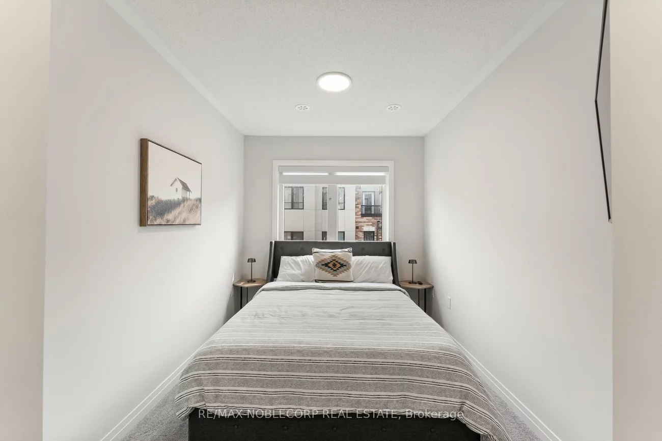 40, Baynes, Bradford, Bradford West Gwillimbury