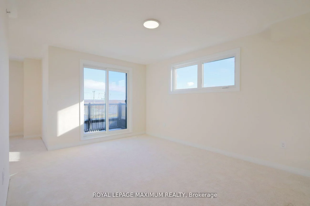 11, Baynes, Bradford, Bradford West Gwillimbury