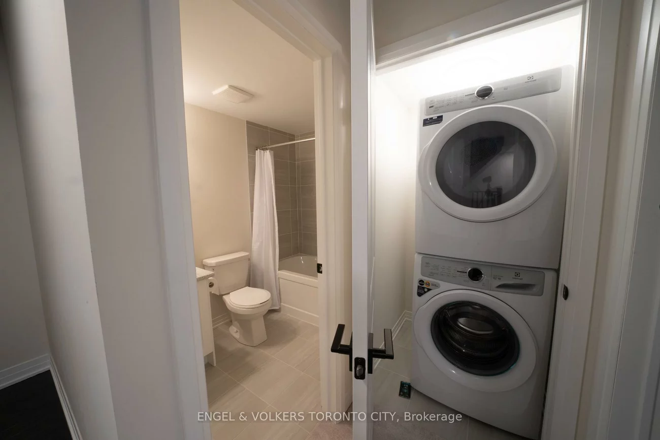 60, Baynes, Bradford, Bradford West Gwillimbury