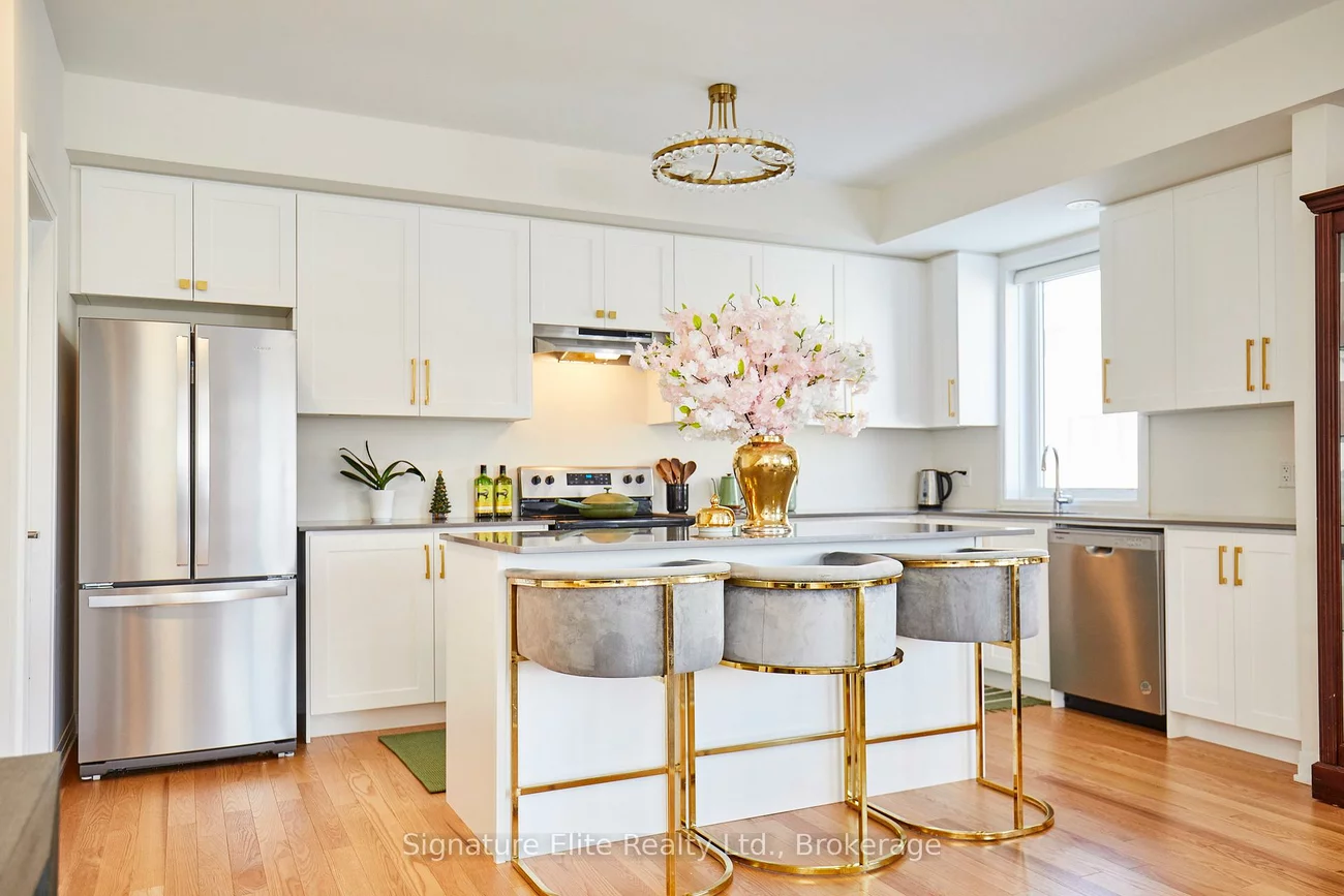 70, Baynes, Bradford, Bradford West Gwillimbury