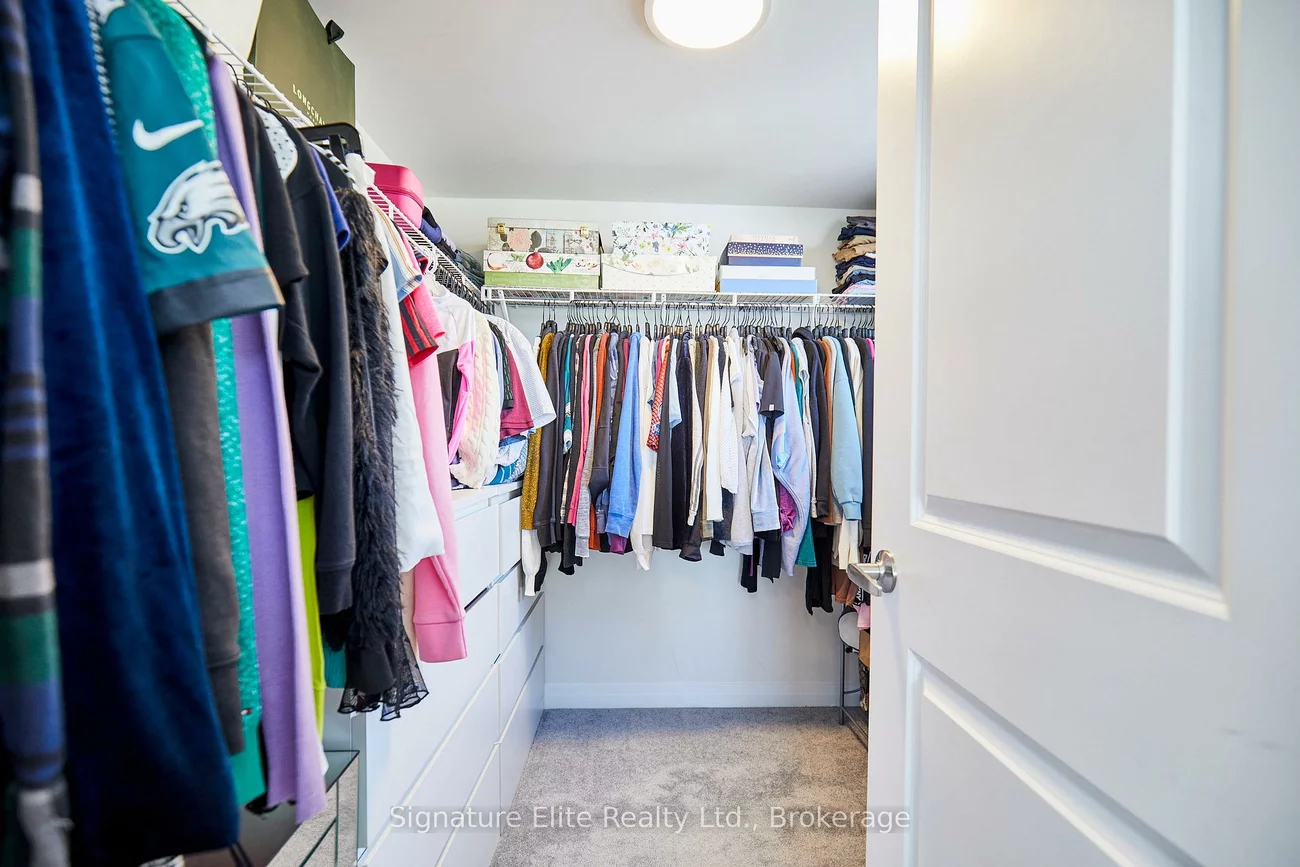 70, Baynes, Bradford, Bradford West Gwillimbury