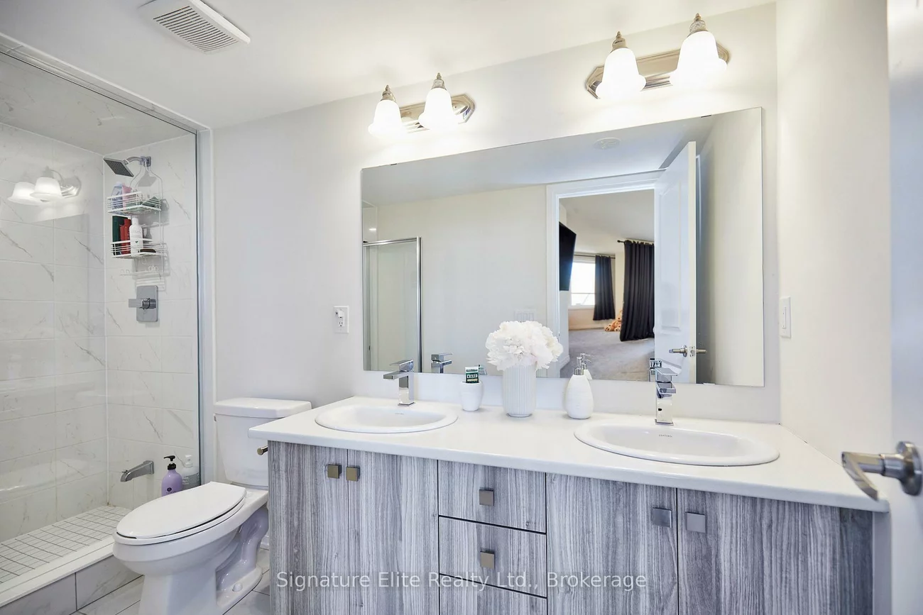 70, Baynes, Bradford, Bradford West Gwillimbury