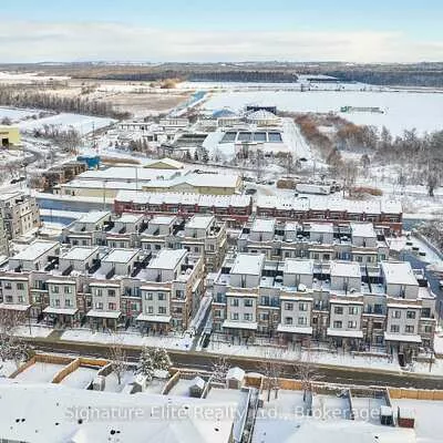 70, Baynes, Bradford, Bradford West Gwillimbury