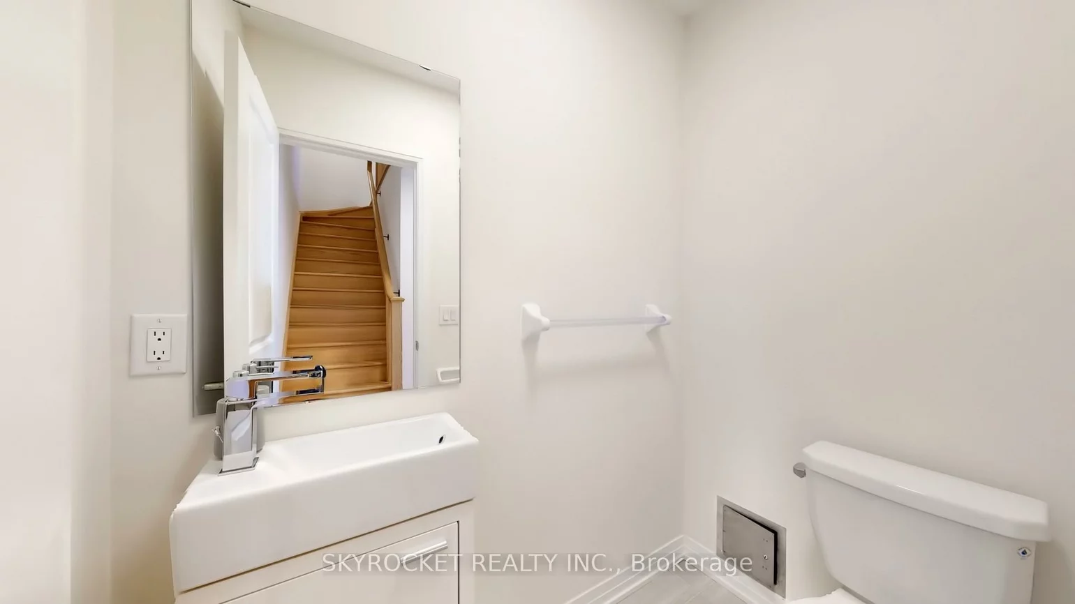 40, Baynes, Bradford, Bradford West Gwillimbury