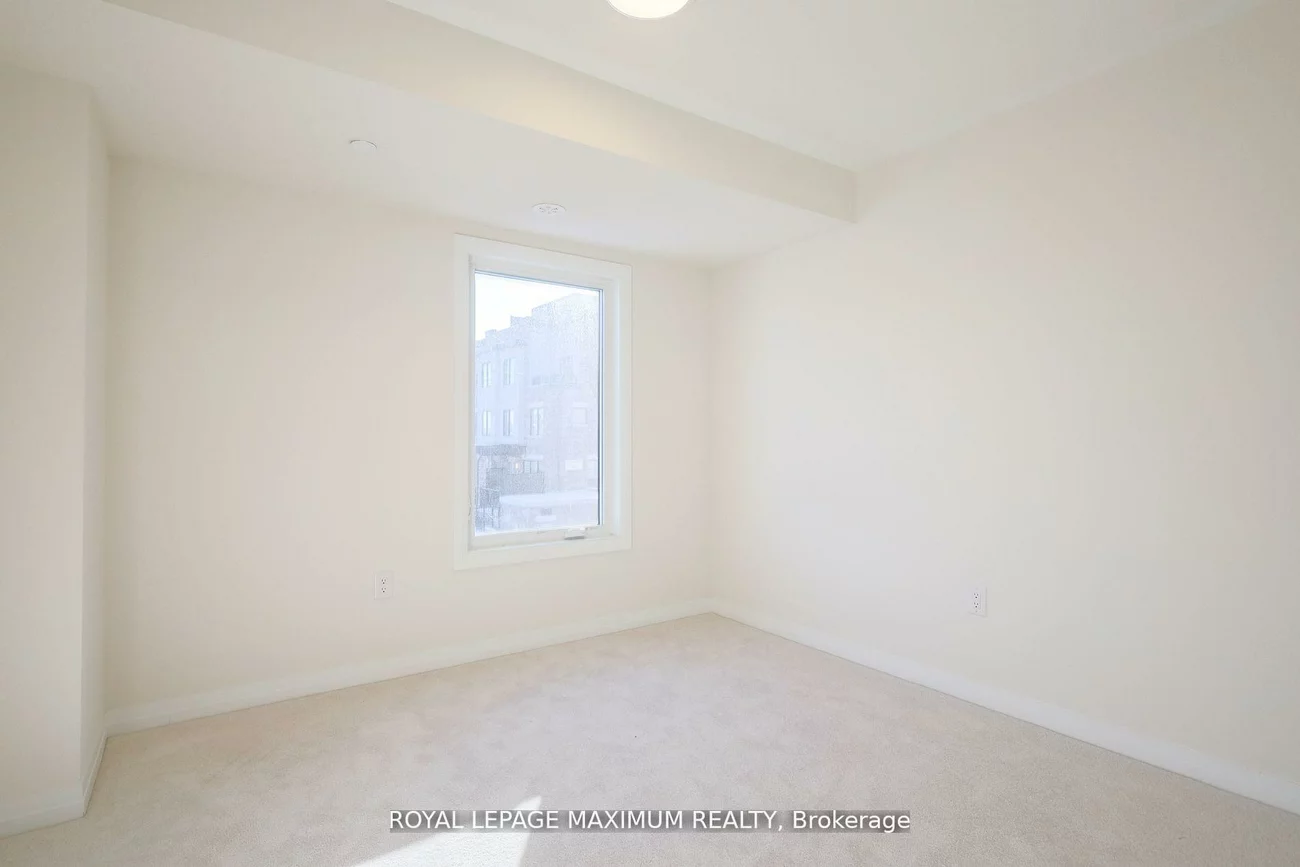 11, Baynes, Bradford, Bradford West Gwillimbury