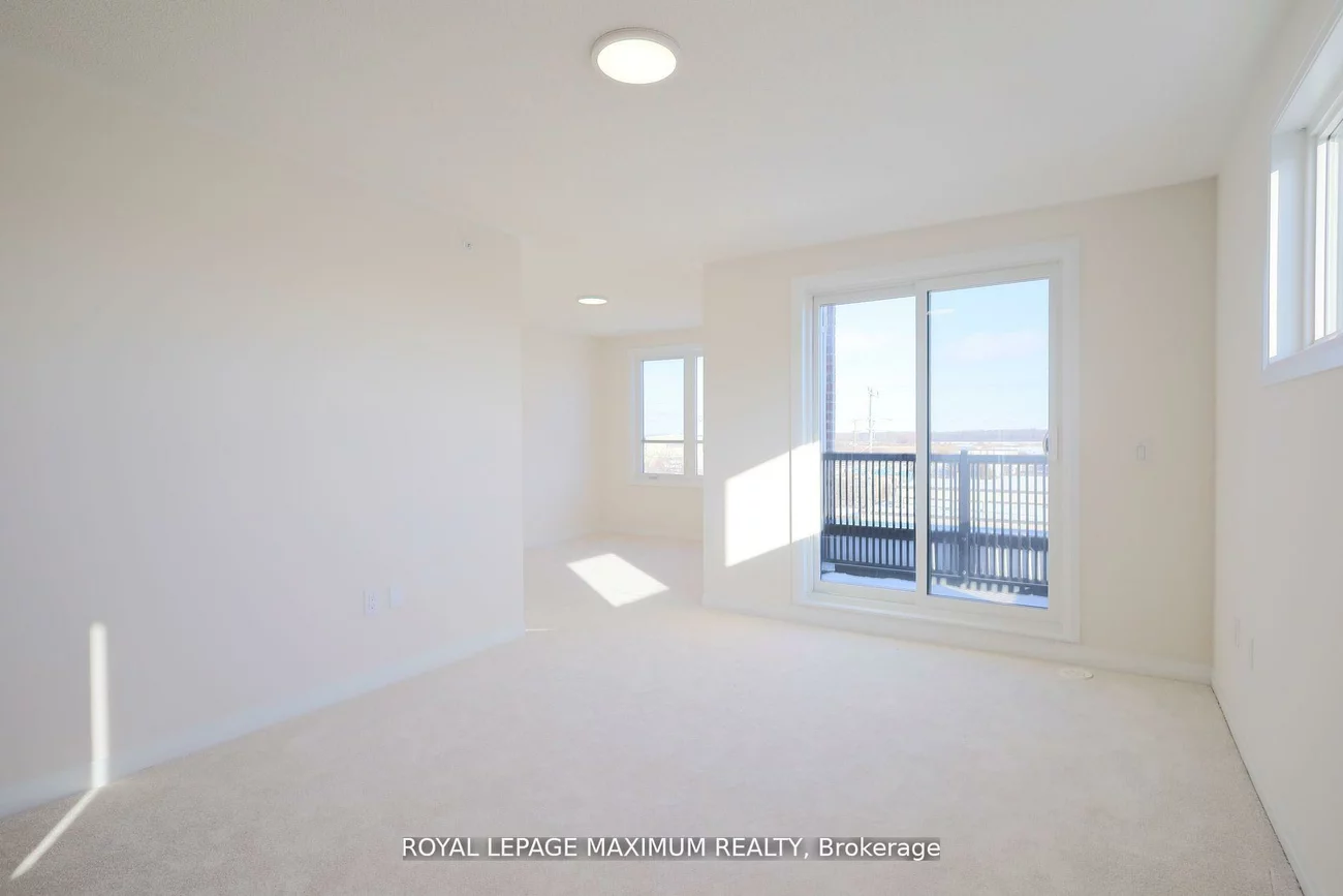 11, Baynes, Bradford, Bradford West Gwillimbury