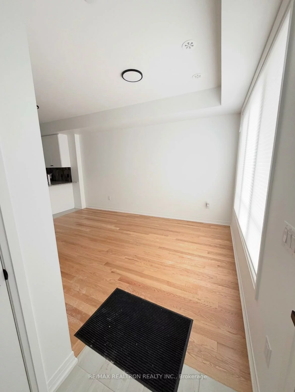 60, Baynes, Bradford, Bradford West Gwillimbury