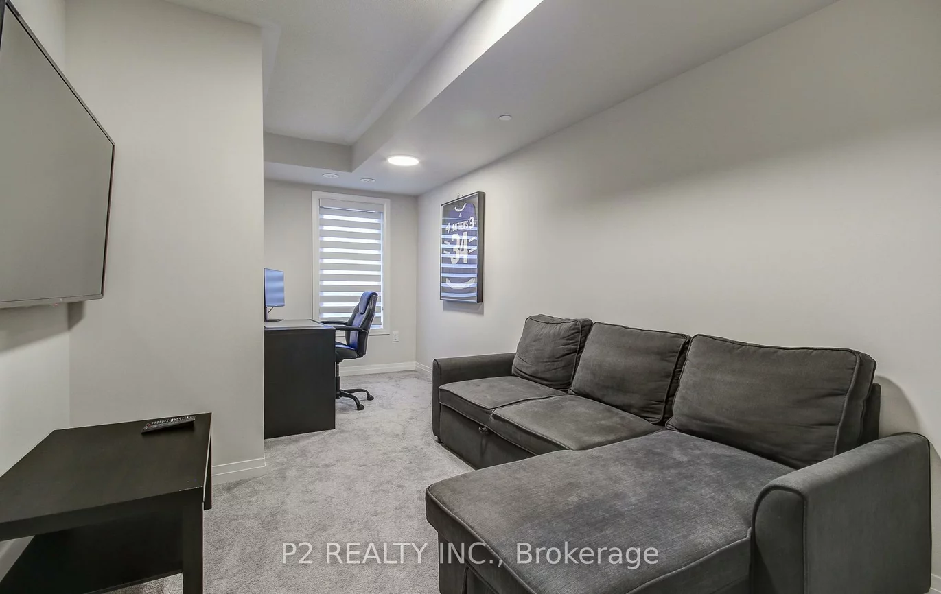 40, Baynes, Bradford, Bradford West Gwillimbury