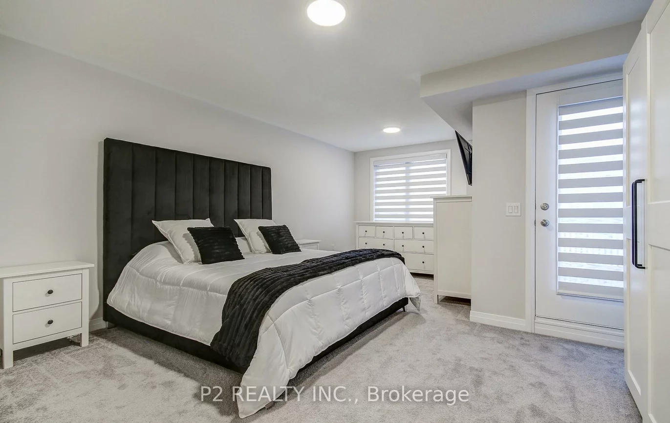 40, Baynes, Bradford, Bradford West Gwillimbury