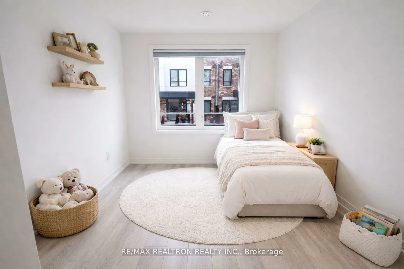 60, Baynes, Bradford, Bradford West Gwillimbury