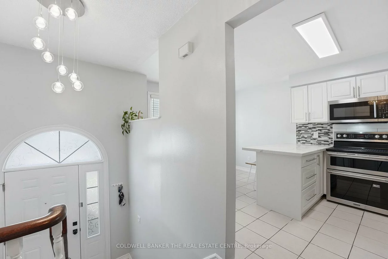 23, Harmony, Bradford, Bradford West Gwillimbury