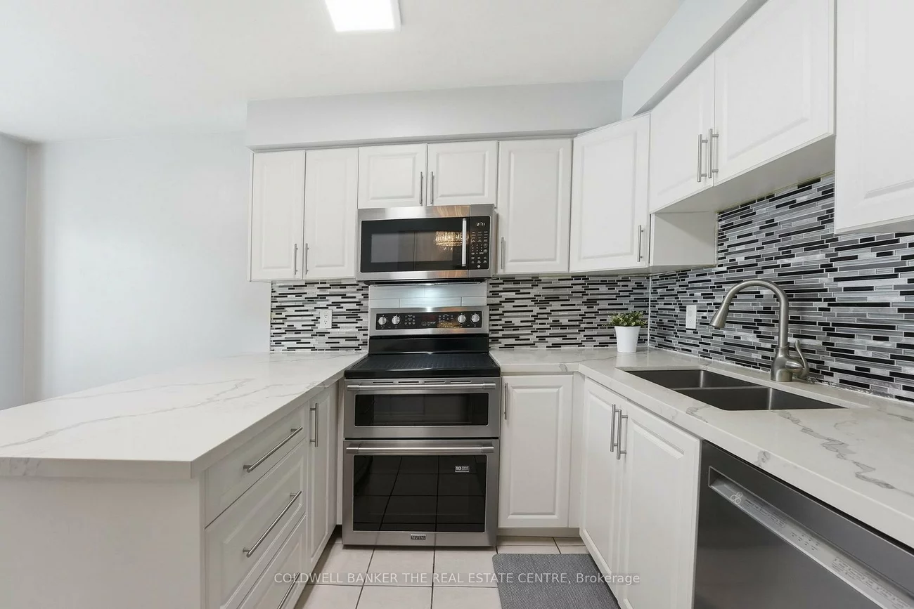 23, Harmony, Bradford, Bradford West Gwillimbury