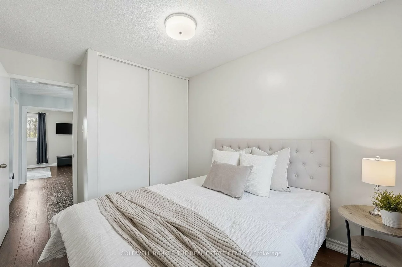 23, Harmony, Bradford, Bradford West Gwillimbury